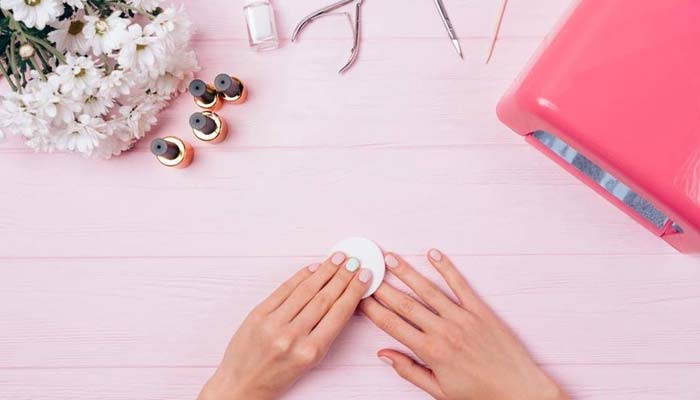 You are currently viewing Is It Easy To Remove Nail Gel At Home?